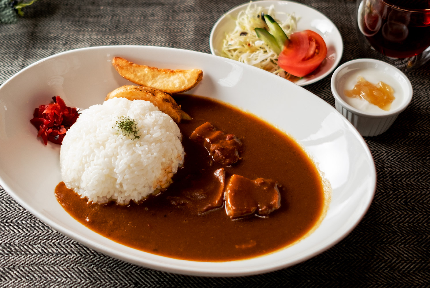 美瑛豚 ポークカレー Biei Pork
Curry and Rice